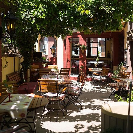 Hotel Reichsschenke Zum Ritter Gotz "Garni" Kröv エクステリア 写真
